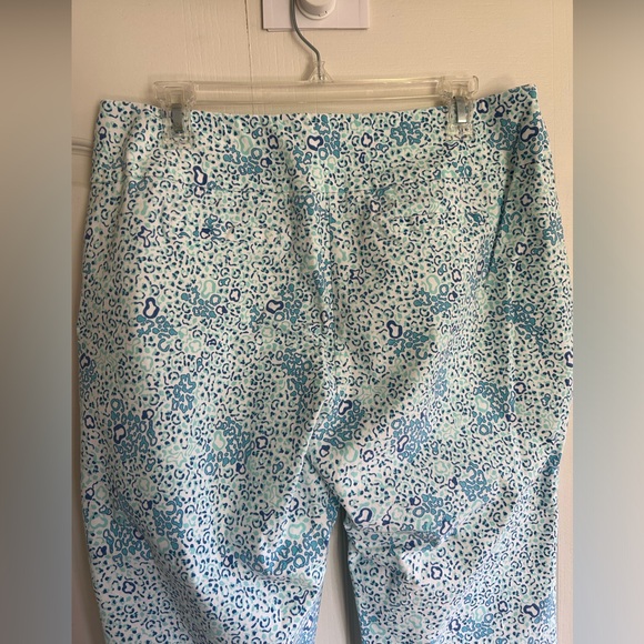 Lulu B stretch capri pants - Picture 4 of 9